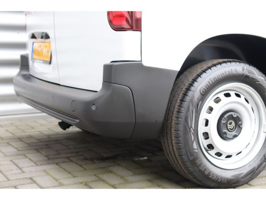 Citroën Berlingo Citroën 1.5 BlueHDi 100 pk S&S L1 € 2.725,- Voorraad Voordeel | 10" SD Radio DAB + | Pakket Winte... ActivLease financial lease