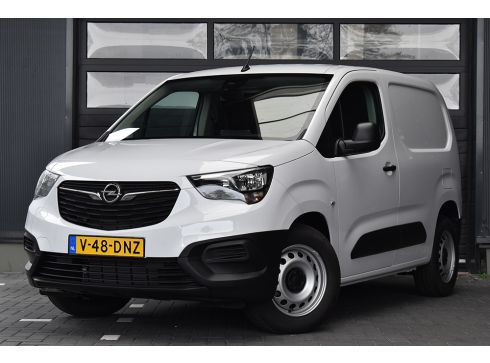 Opel Combo 50kWh L1 + RIJKE UITRUSTING | TOEGANG TOT ZERO-EMISSIEZONES! Opel Combo 50kWh L1 + RIJKE UITRUSTING | TOEGANG TOT ZERO-EMISSIEZONES!